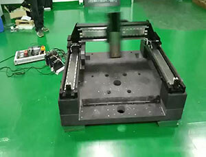 直線電機(jī)在液晶基板薄膜紋路檢驗(yàn)、修復(fù)裝置用